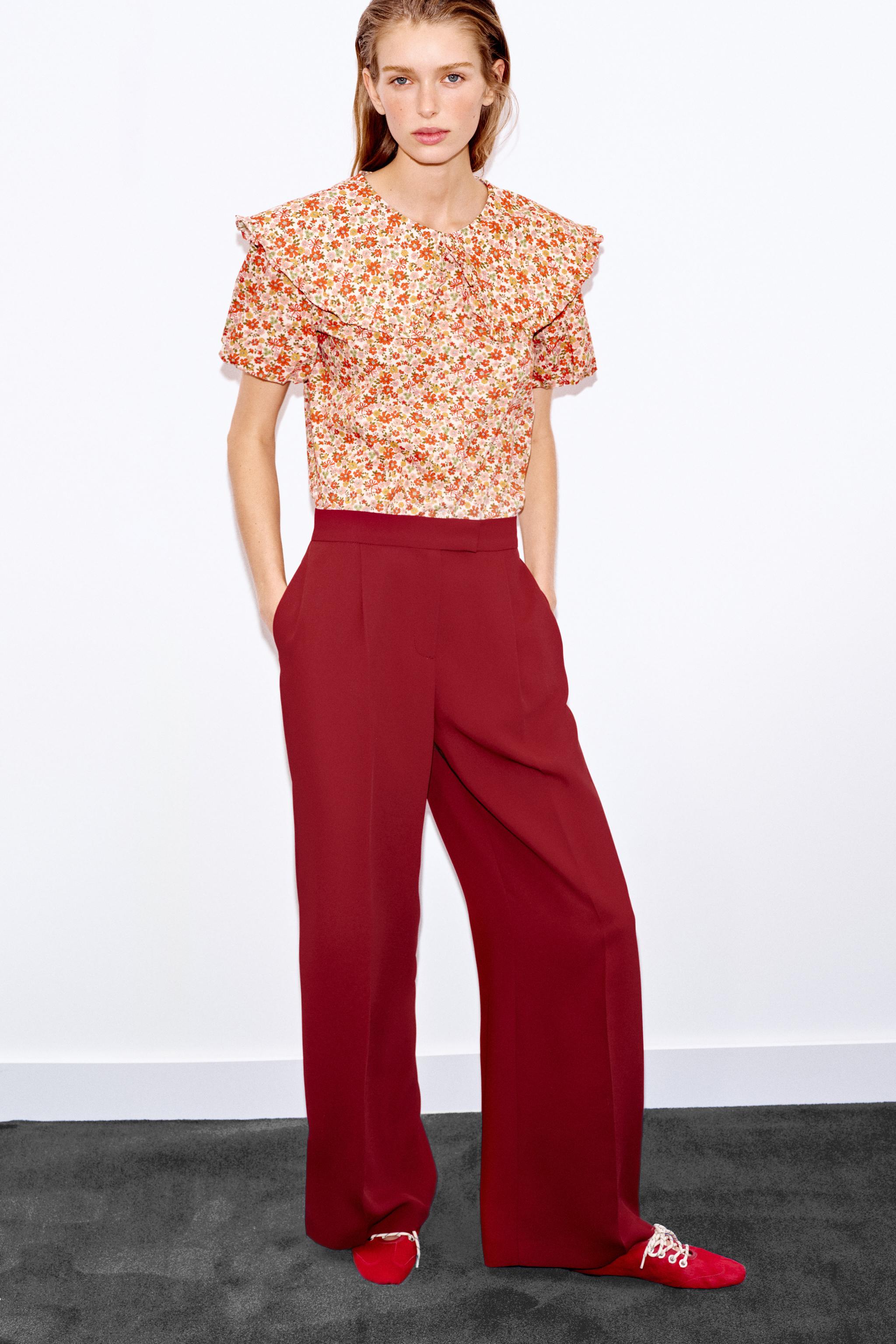 WIDE LEG PLEATED PANTS